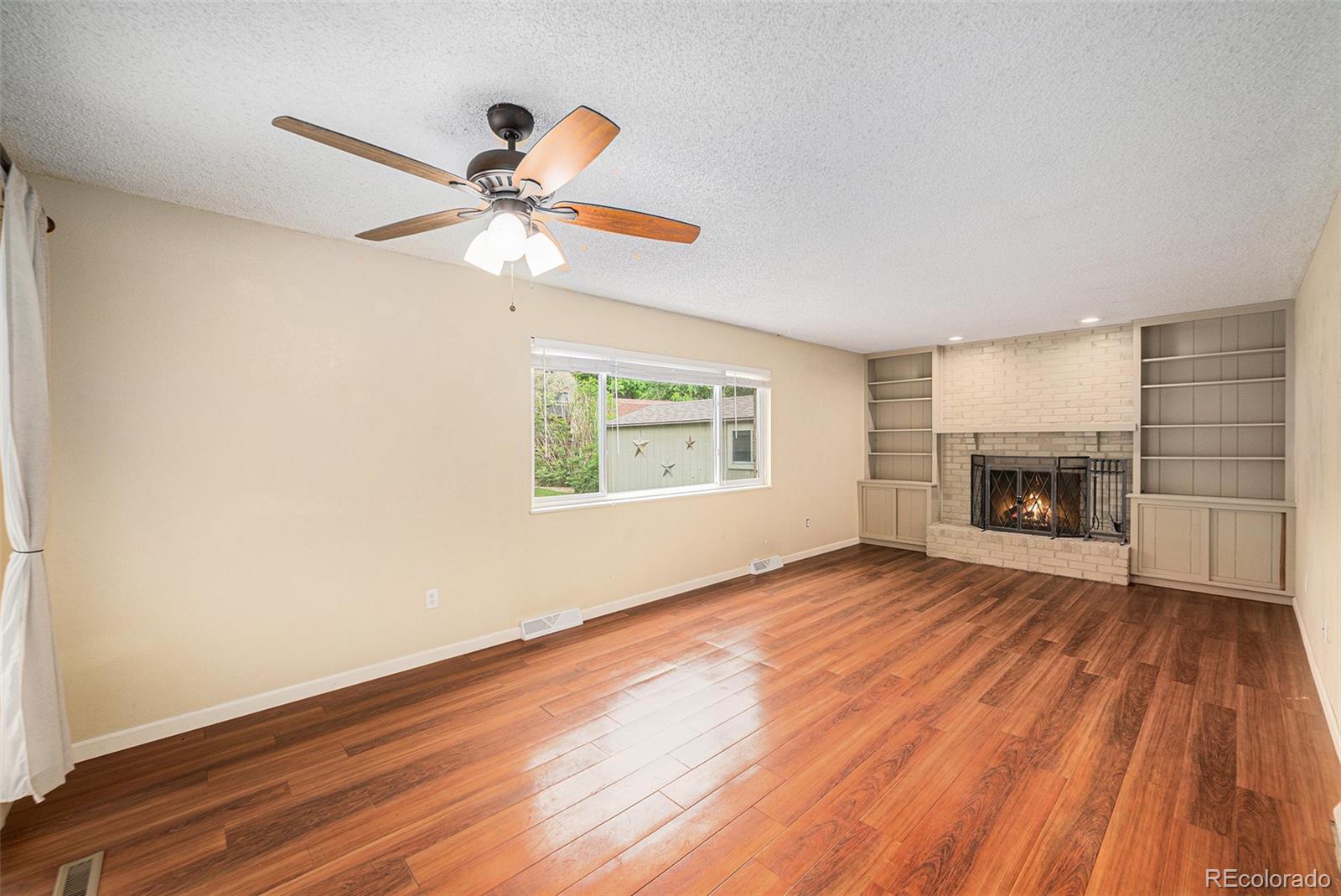 MLS Image #2 for 6427 s ingalls street,littleton, Colorado