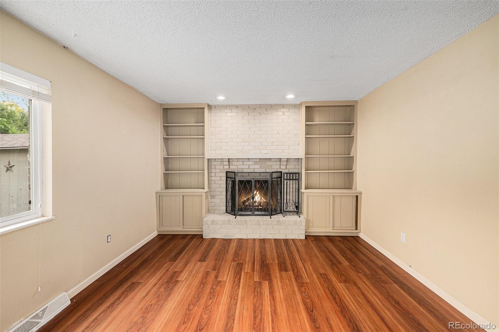 MLS Image #3 for 6427 s ingalls street,littleton, Colorado