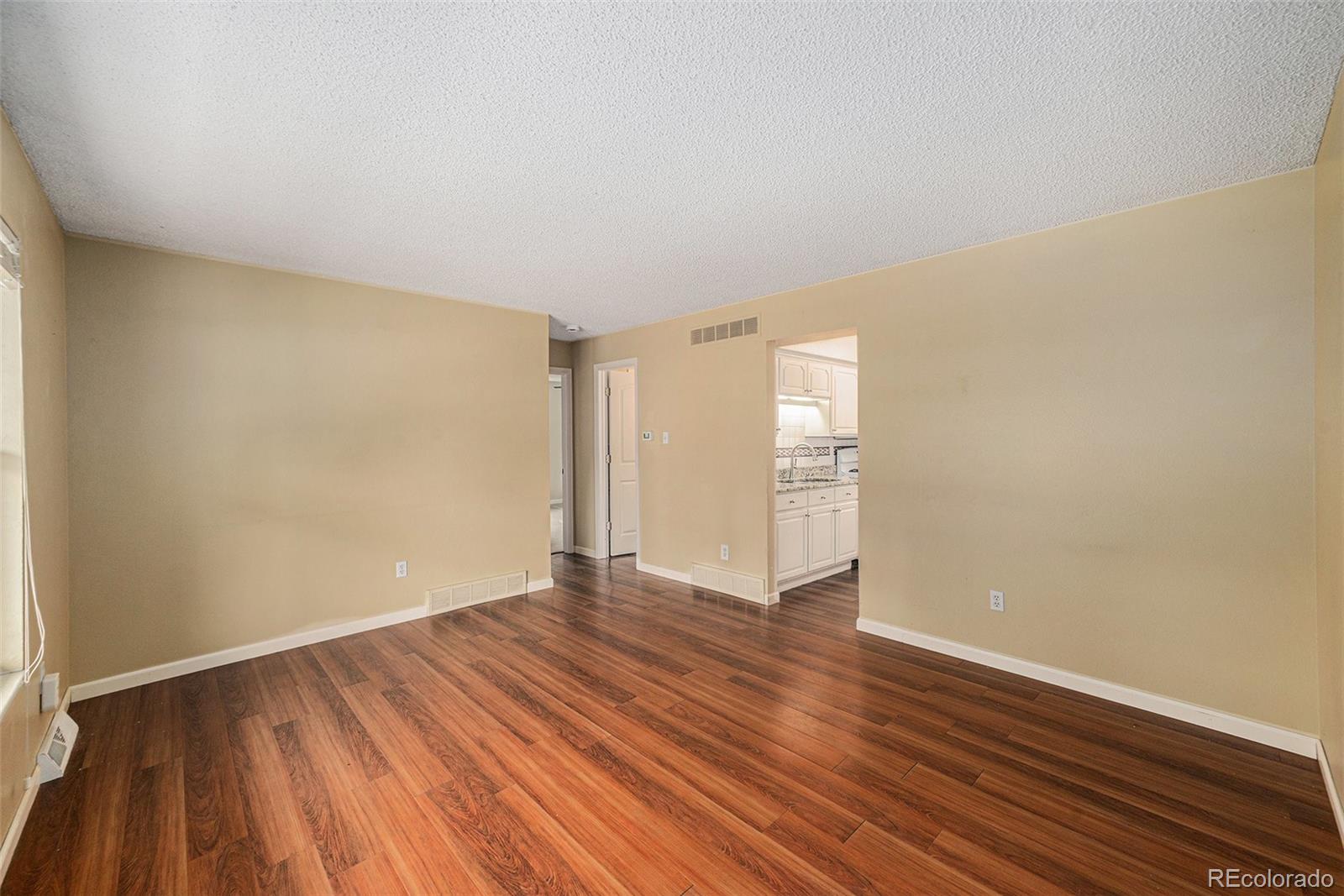 MLS Image #4 for 6427 s ingalls street,littleton, Colorado