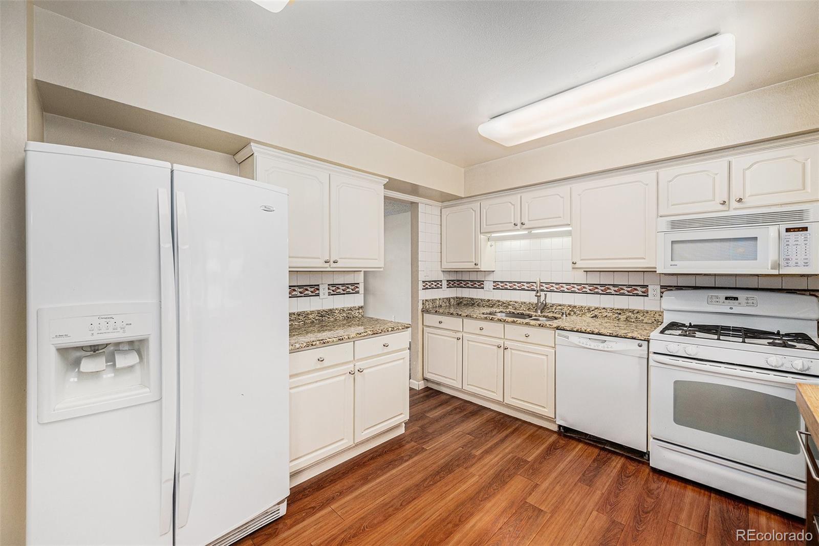 MLS Image #5 for 6427 s ingalls street,littleton, Colorado
