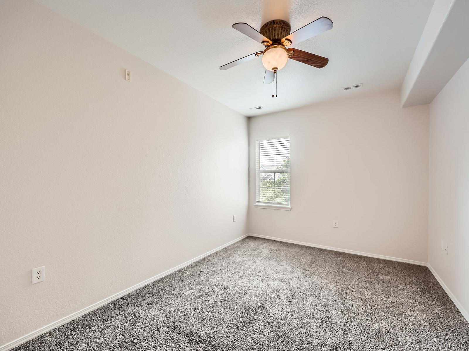 MLS Image #14 for 16366 e fremont avenue,aurora, Colorado