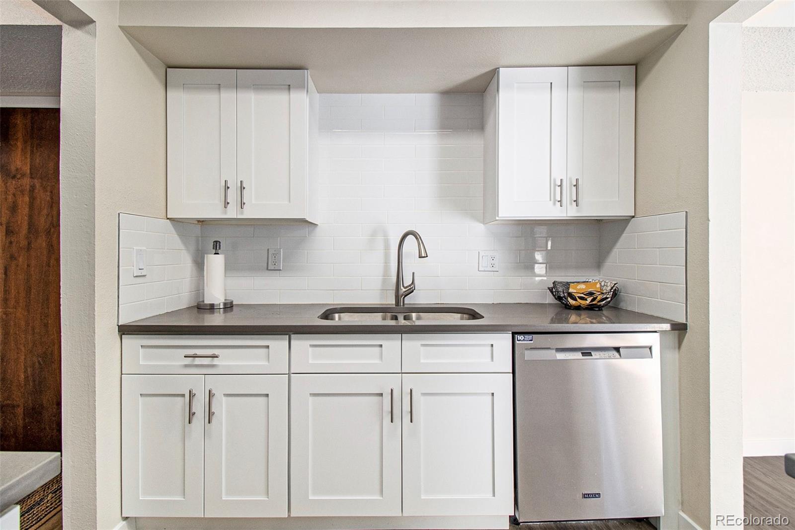 MLS Image #10 for 500  manhattan drive,boulder, Colorado