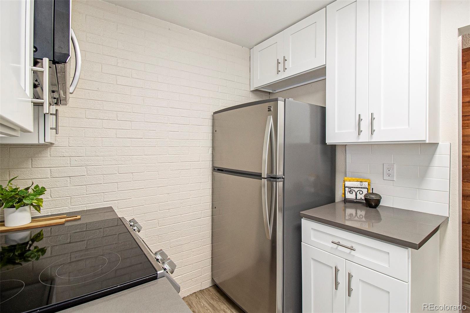 MLS Image #9 for 500  manhattan drive,boulder, Colorado
