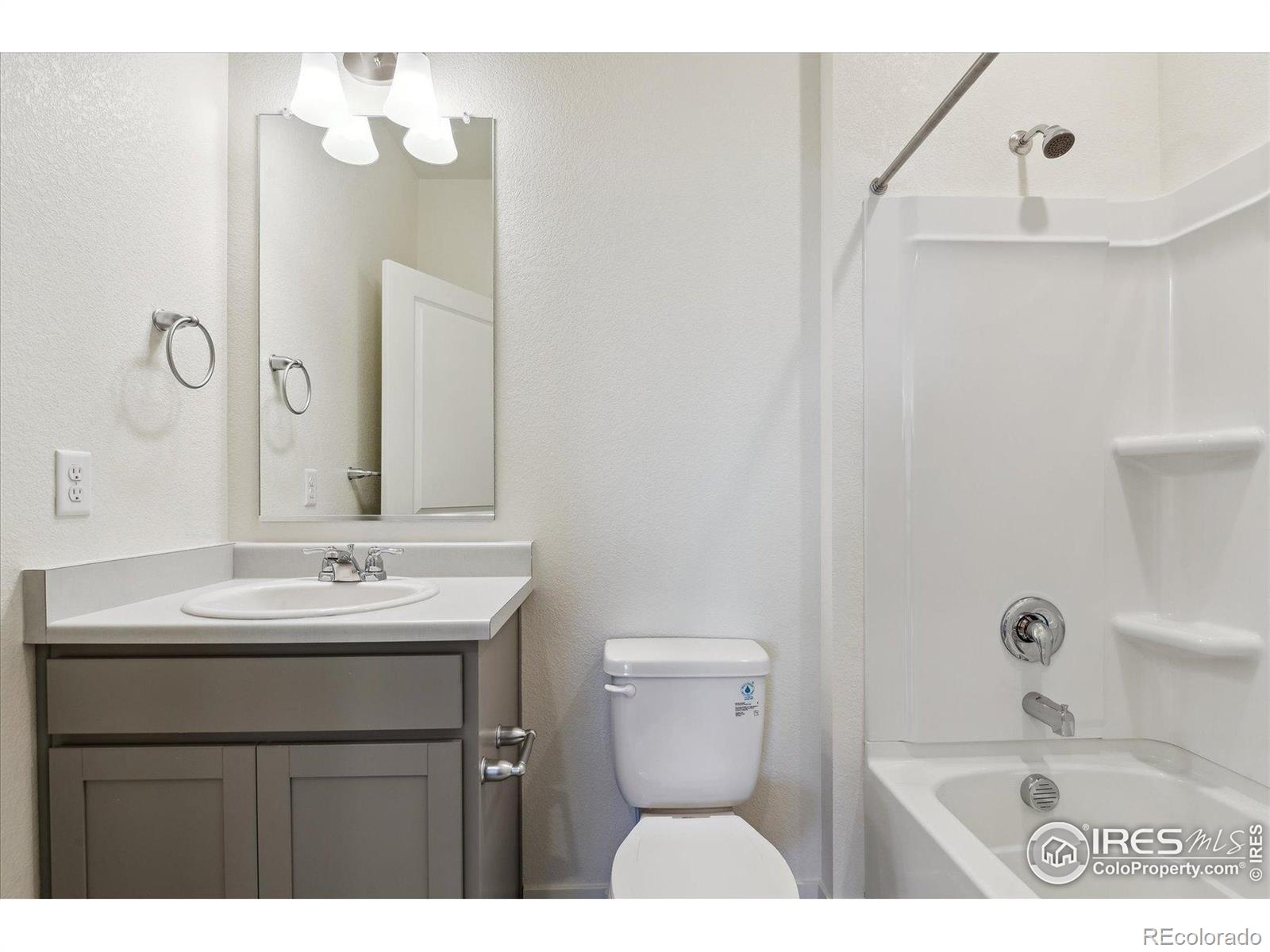 MLS Image #10 for 9902  cathay street,commerce city, Colorado