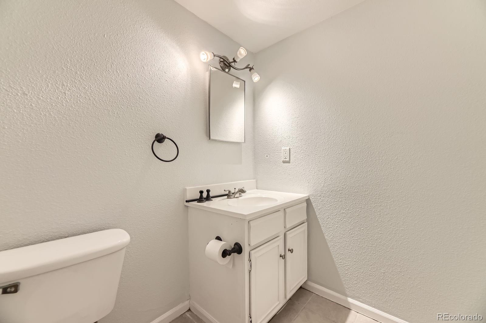 MLS Image #6 for 4653 s lowell boulevard,denver, Colorado
