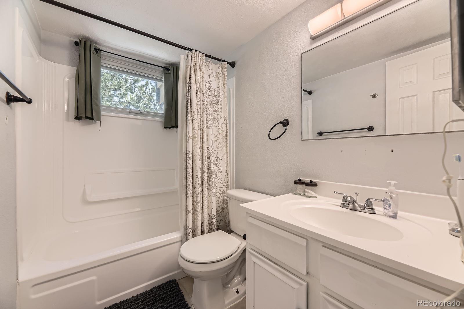 MLS Image #8 for 4653 s lowell boulevard,denver, Colorado