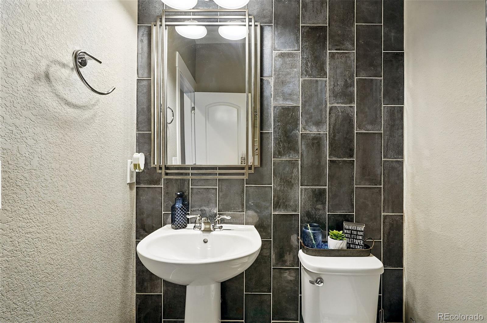 MLS Image #19 for 7949 s elk way,aurora, Colorado