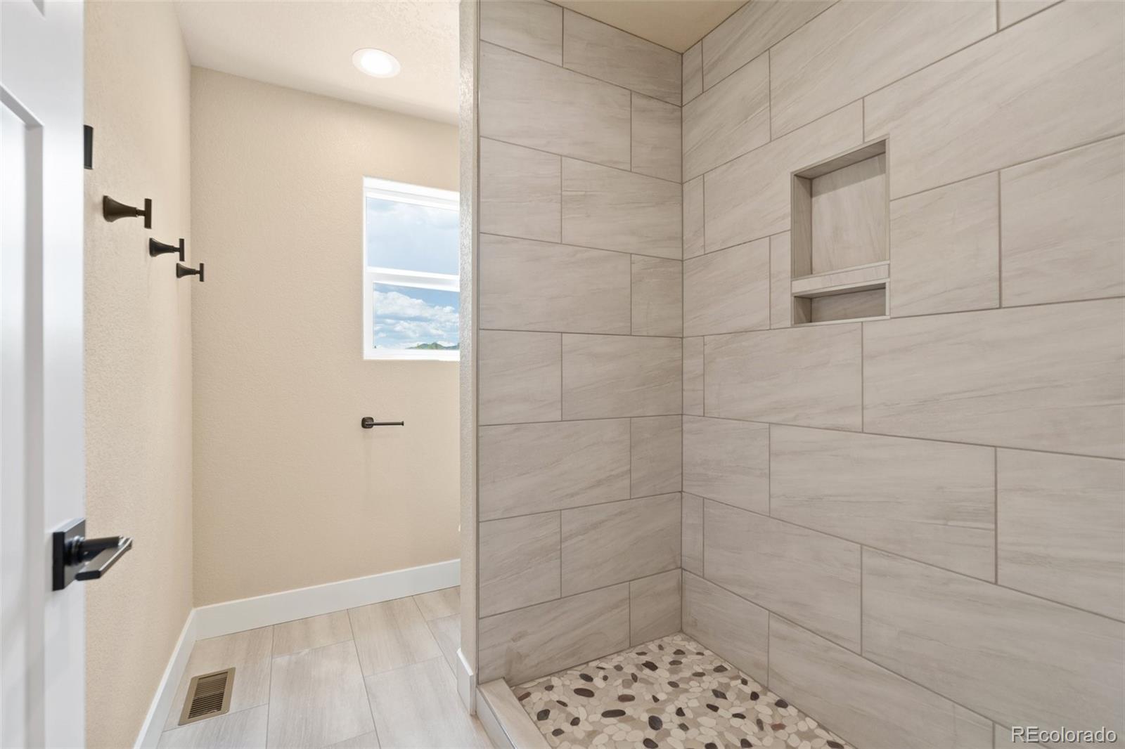 MLS Image #21 for 826  meadow lane,palmer lake, Colorado