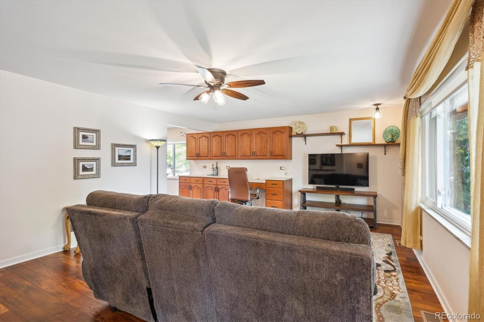 MLS Image #5 for 850  idalia circle,aurora, Colorado