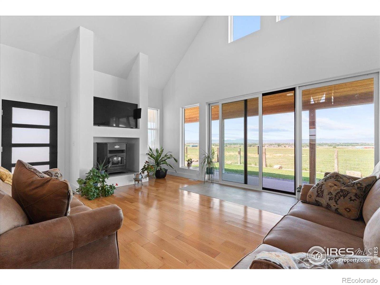 MLS Image #13 for 14407  county road 18 1/2 road,fort lupton, Colorado