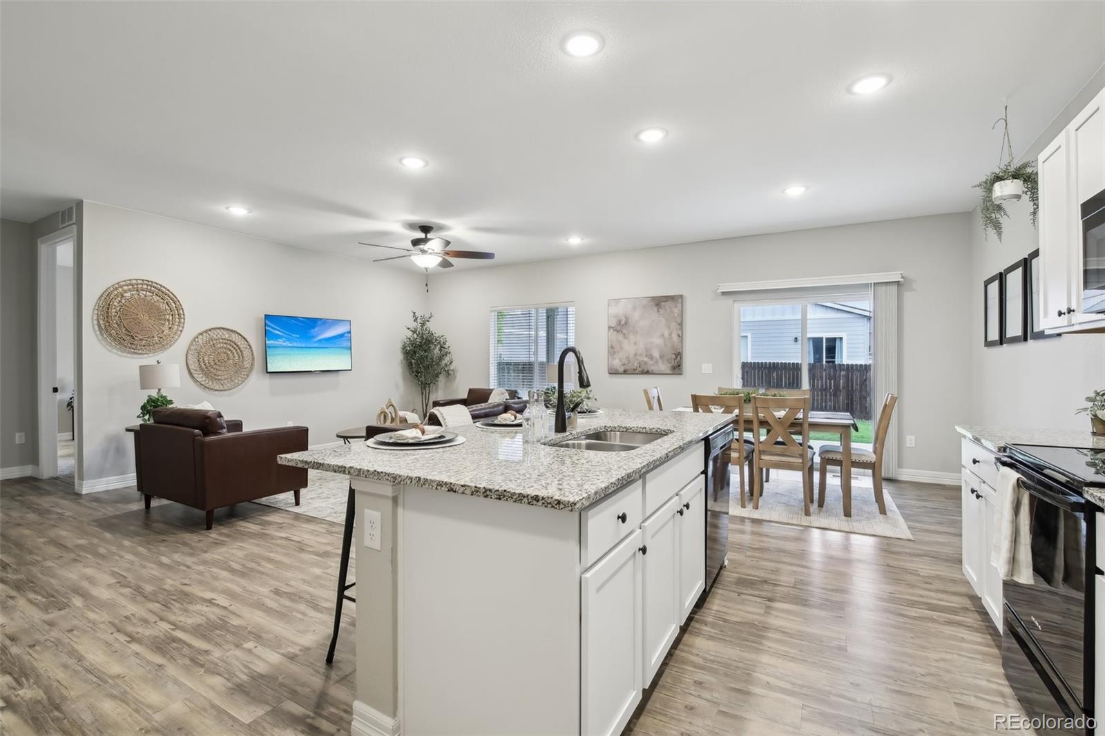 MLS Image #10 for 2328  saddle back court,fort lupton, Colorado