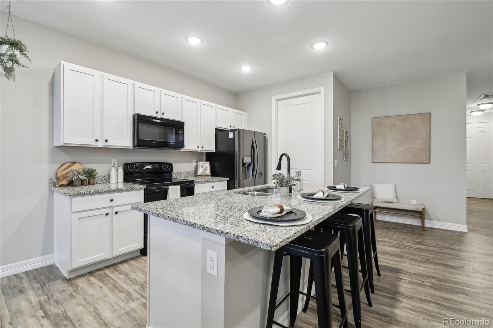 MLS Image #8 for 2328  saddle back court,fort lupton, Colorado
