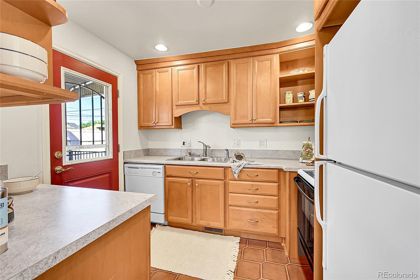 MLS Image #10 for 755 s clay street,denver, Colorado