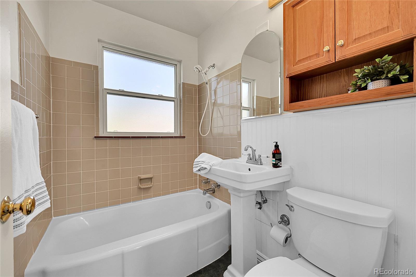MLS Image #12 for 755 s clay street,denver, Colorado
