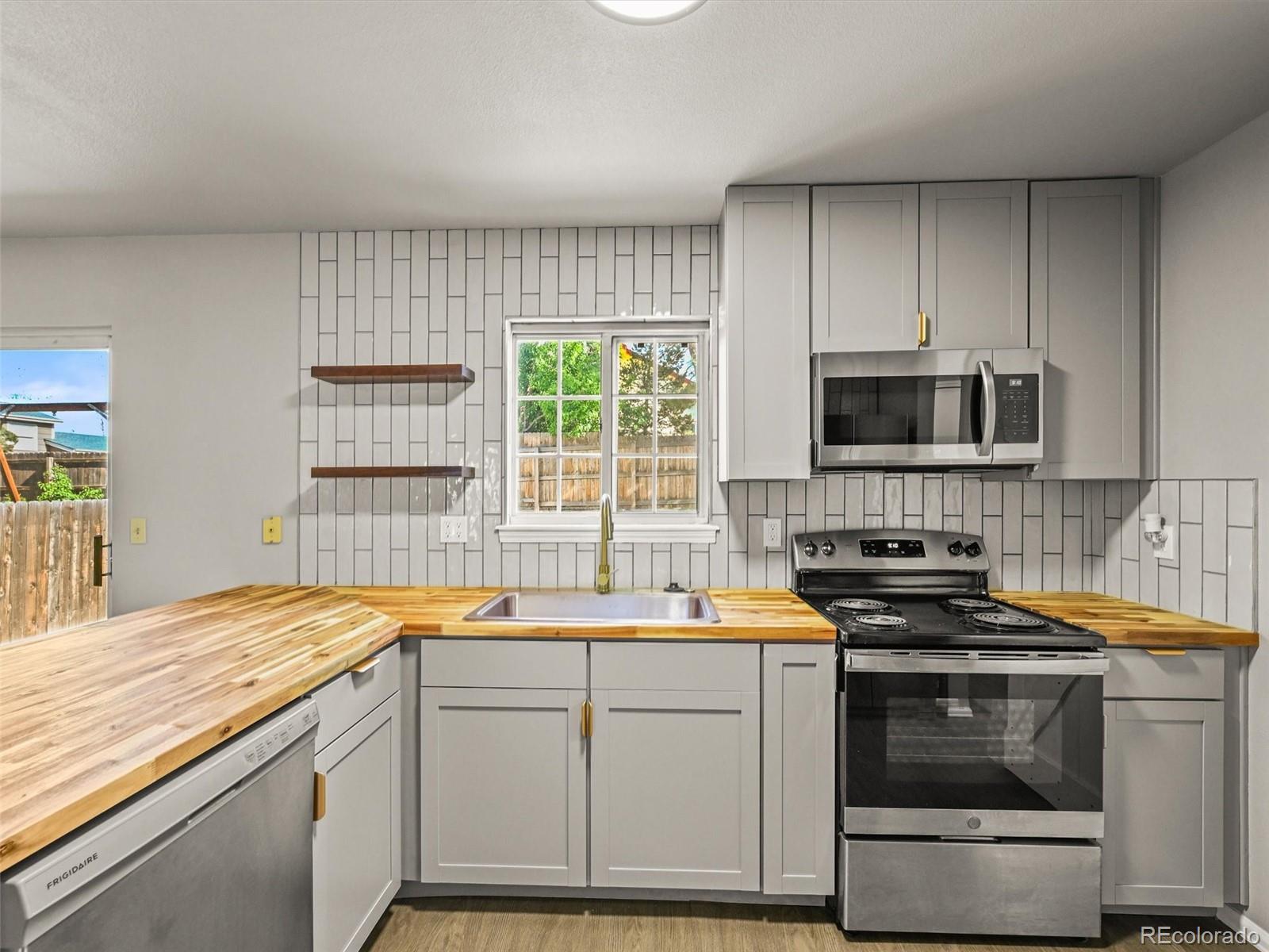 MLS Image #19 for 3535  beechwood court,colorado springs, Colorado