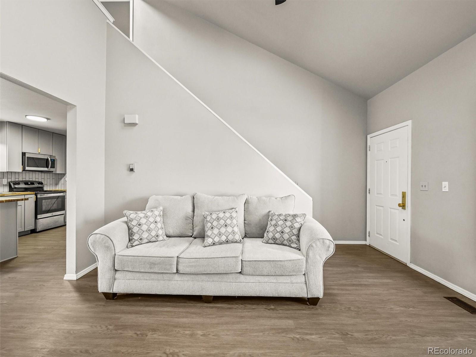 MLS Image #9 for 3535  beechwood court,colorado springs, Colorado