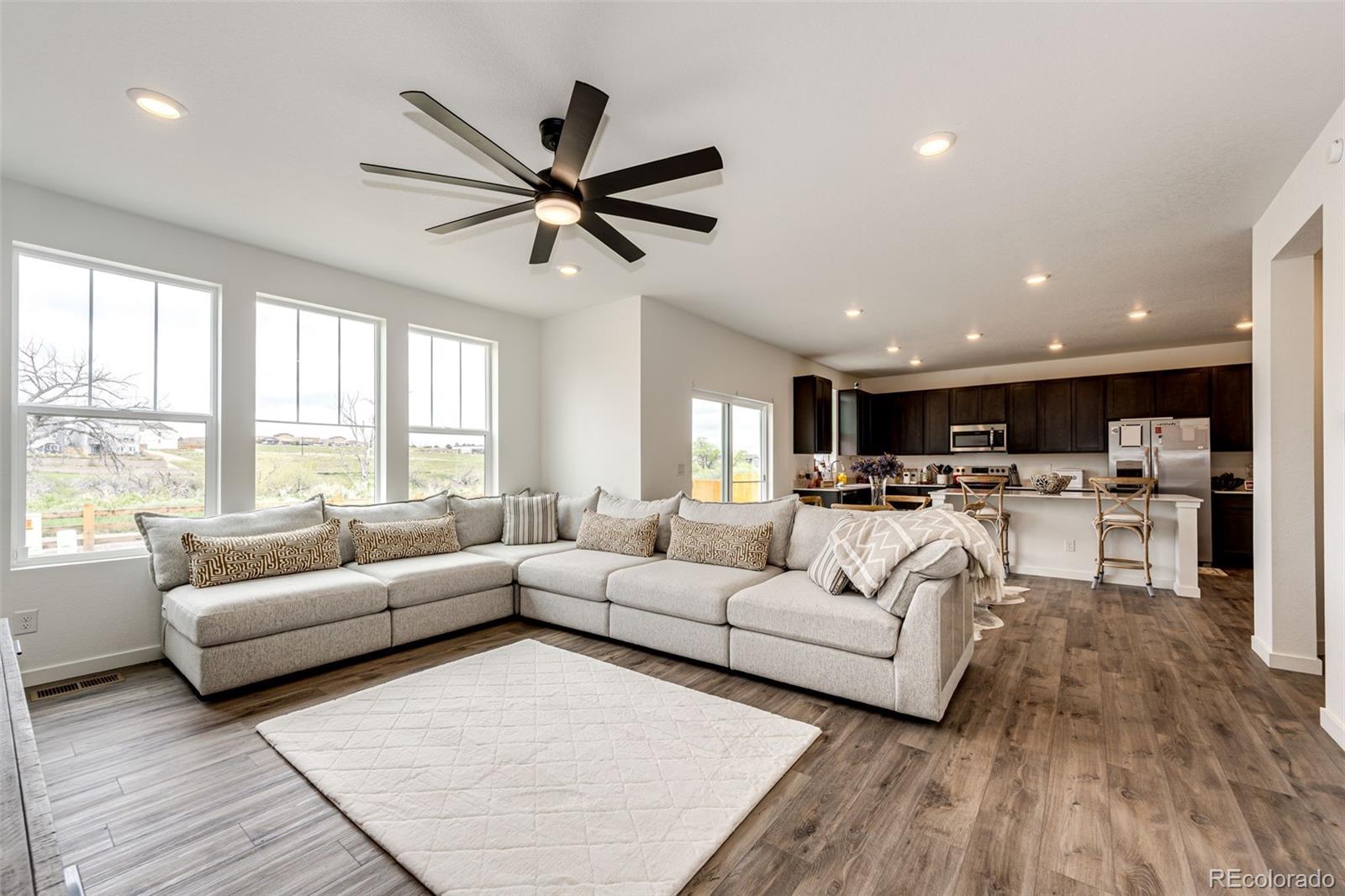 MLS Image #14 for 947 w beverly street,elizabeth, Colorado