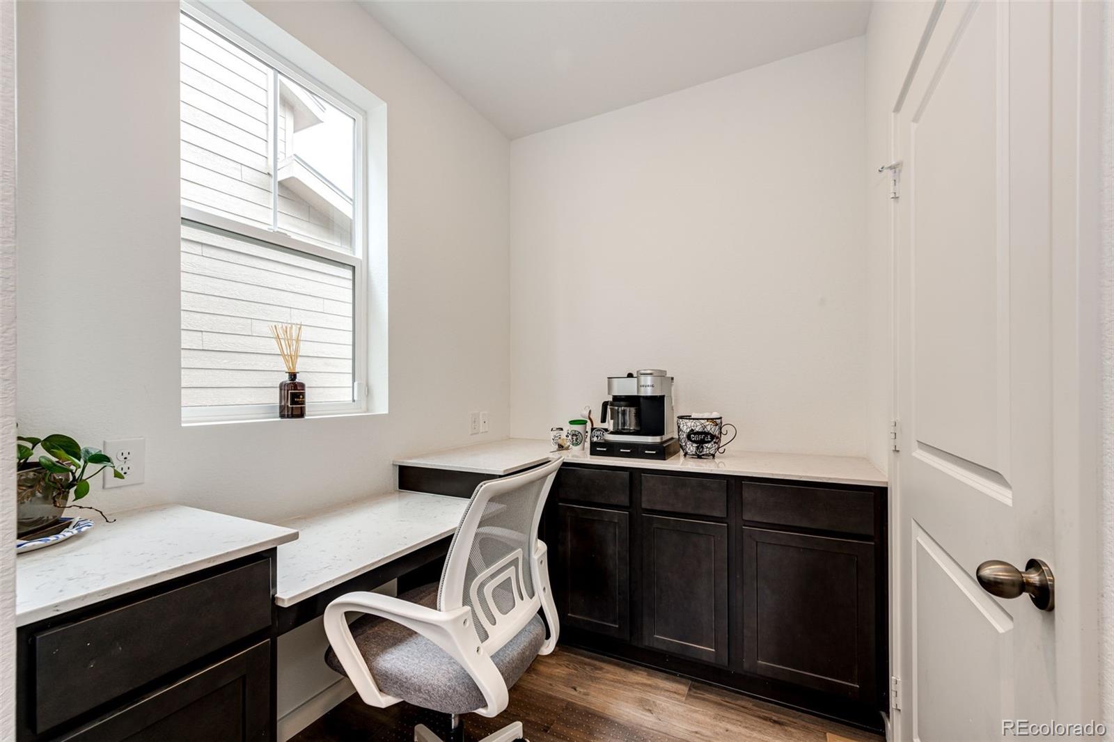 MLS Image #9 for 947 w beverly street,elizabeth, Colorado