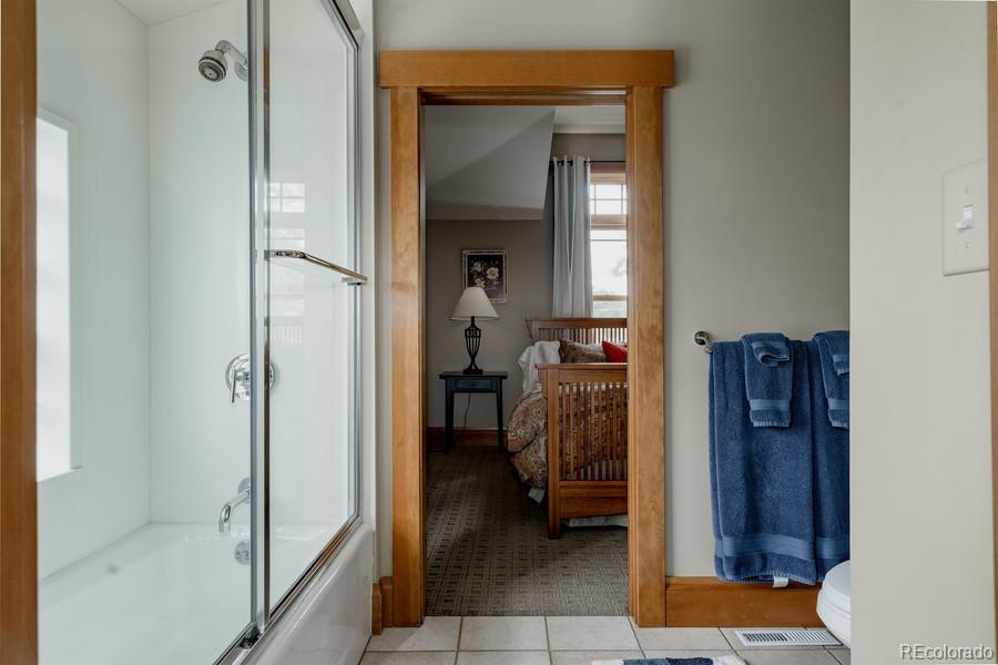 MLS Image #28 for 1260  hudson street,denver, Colorado