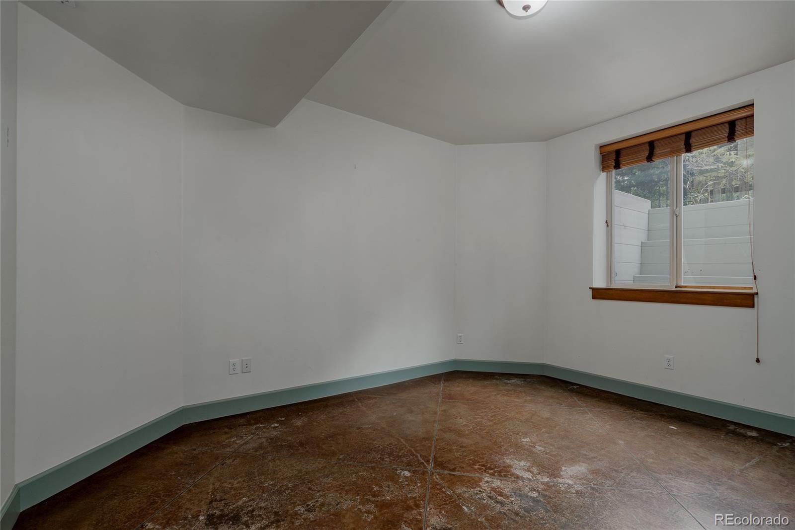 MLS Image #38 for 1260  hudson street,denver, Colorado