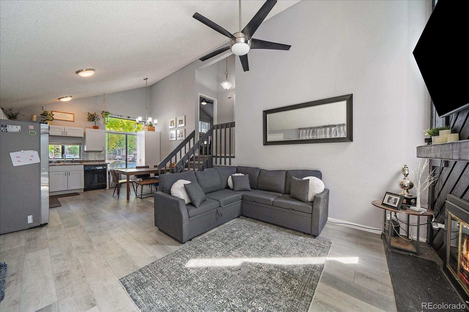 MLS Image #2 for 10177 e peakview avenue,englewood, Colorado