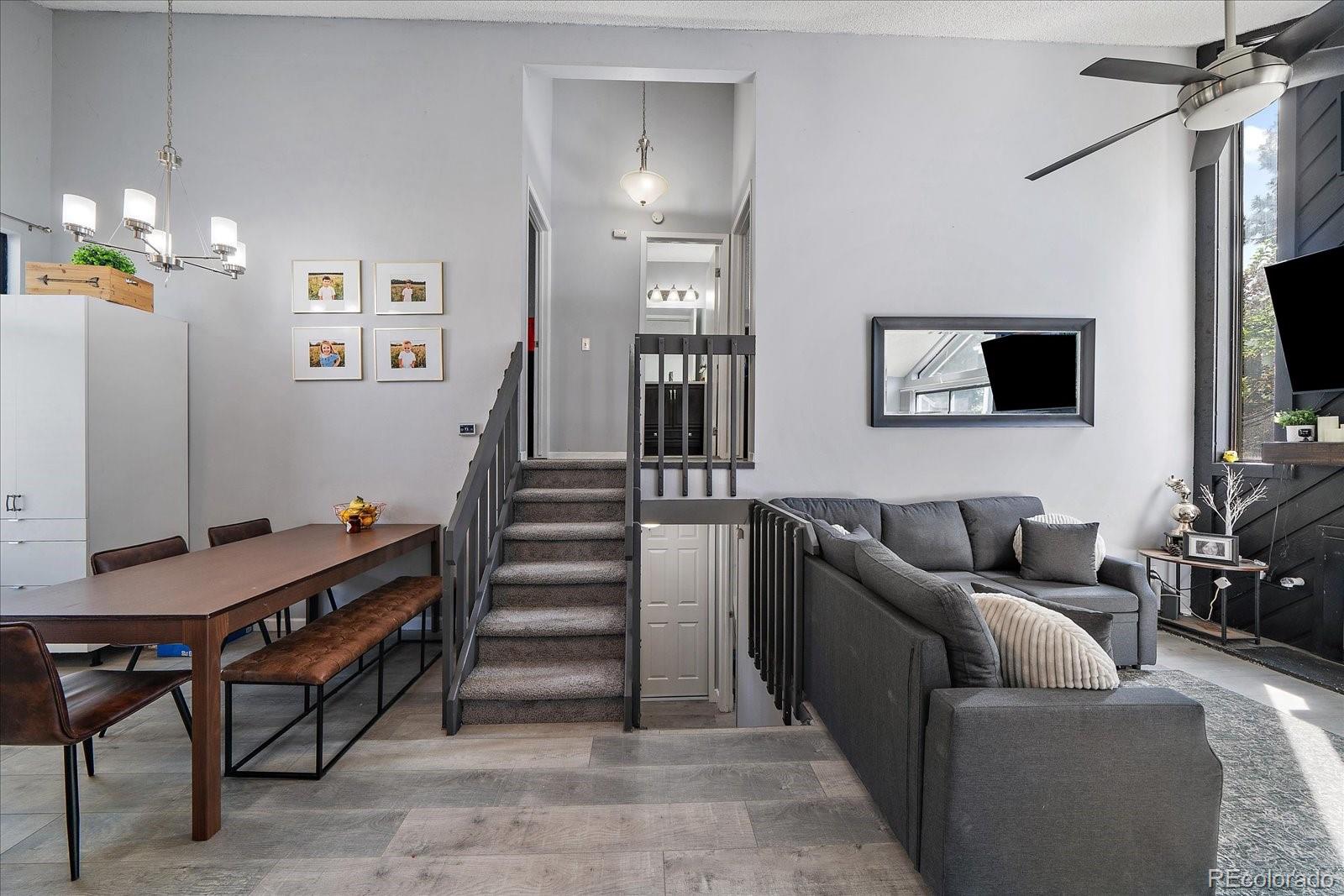 MLS Image #3 for 10177 e peakview avenue,englewood, Colorado