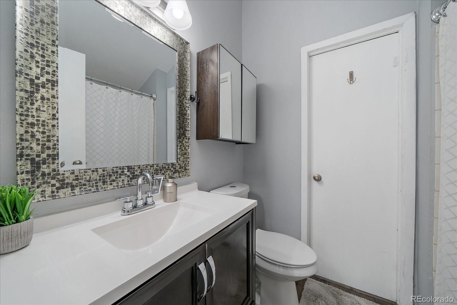 MLS Image #8 for 10177 e peakview avenue,englewood, Colorado