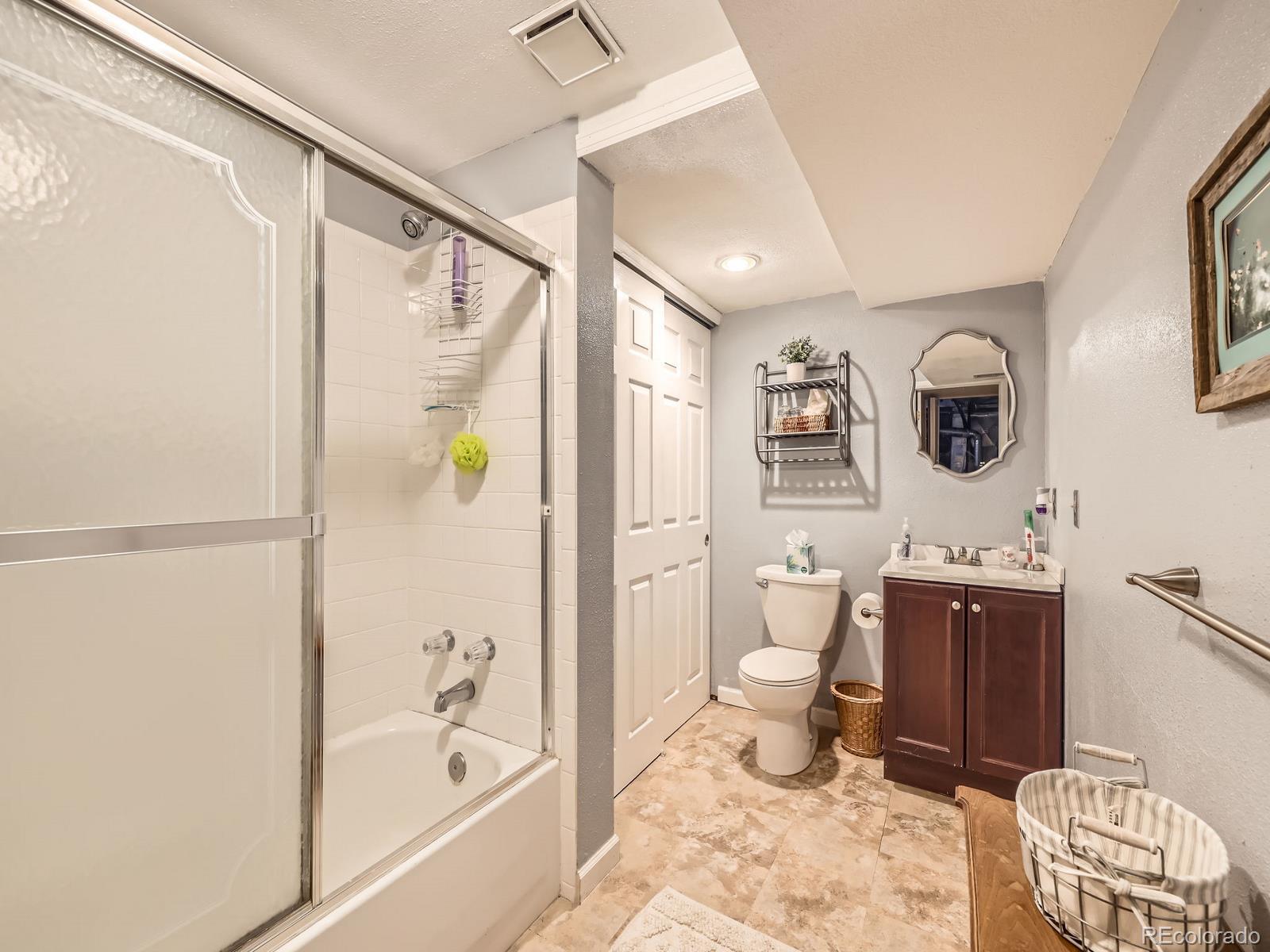 MLS Image #21 for 3002 e long circle,centennial, Colorado