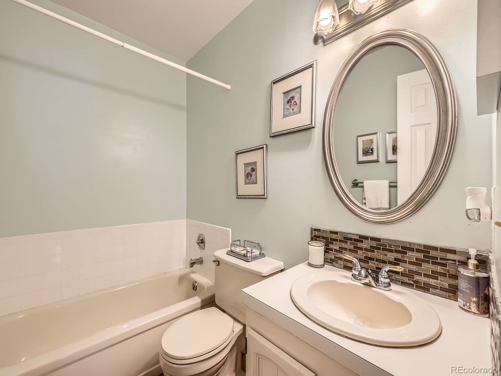 MLS Image #22 for 3002 e long circle,centennial, Colorado