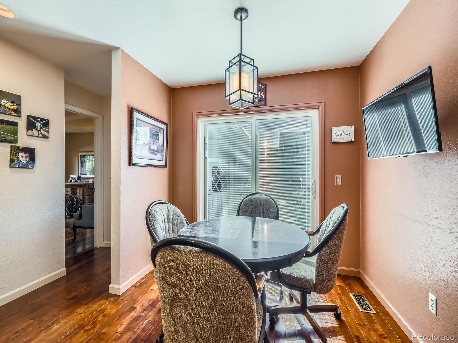 MLS Image #3 for 3002 e long circle,centennial, Colorado