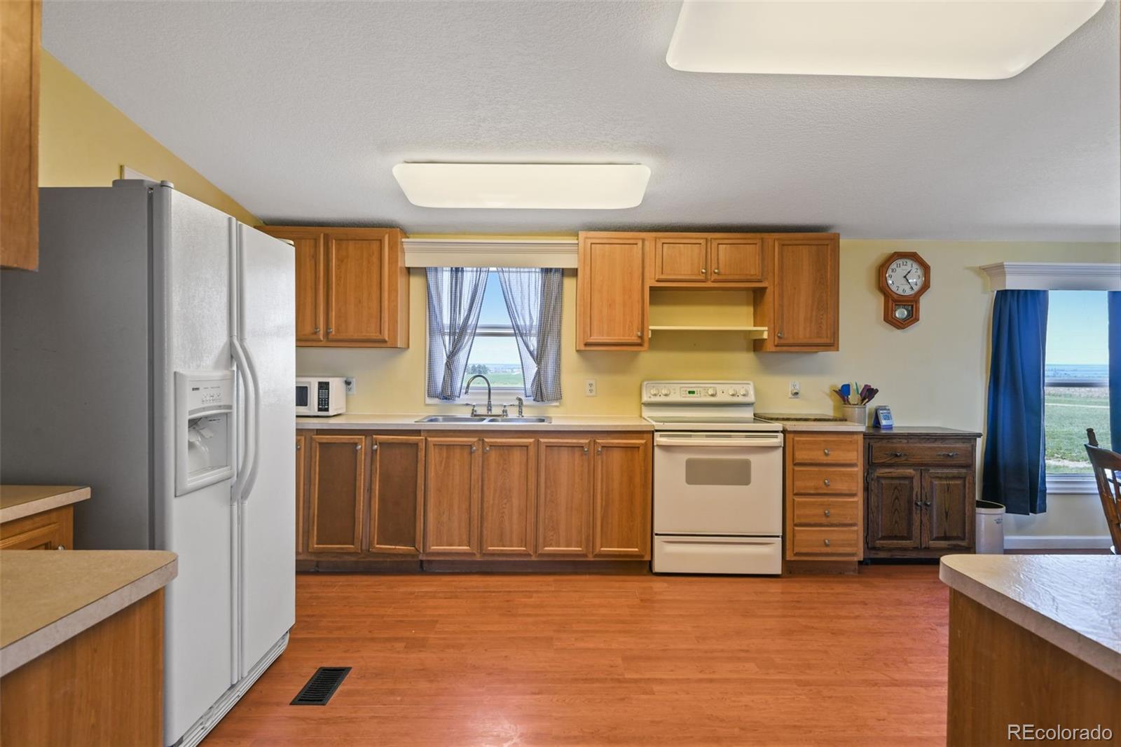 MLS Image #14 for 4925  county road 83 ,roggen, Colorado