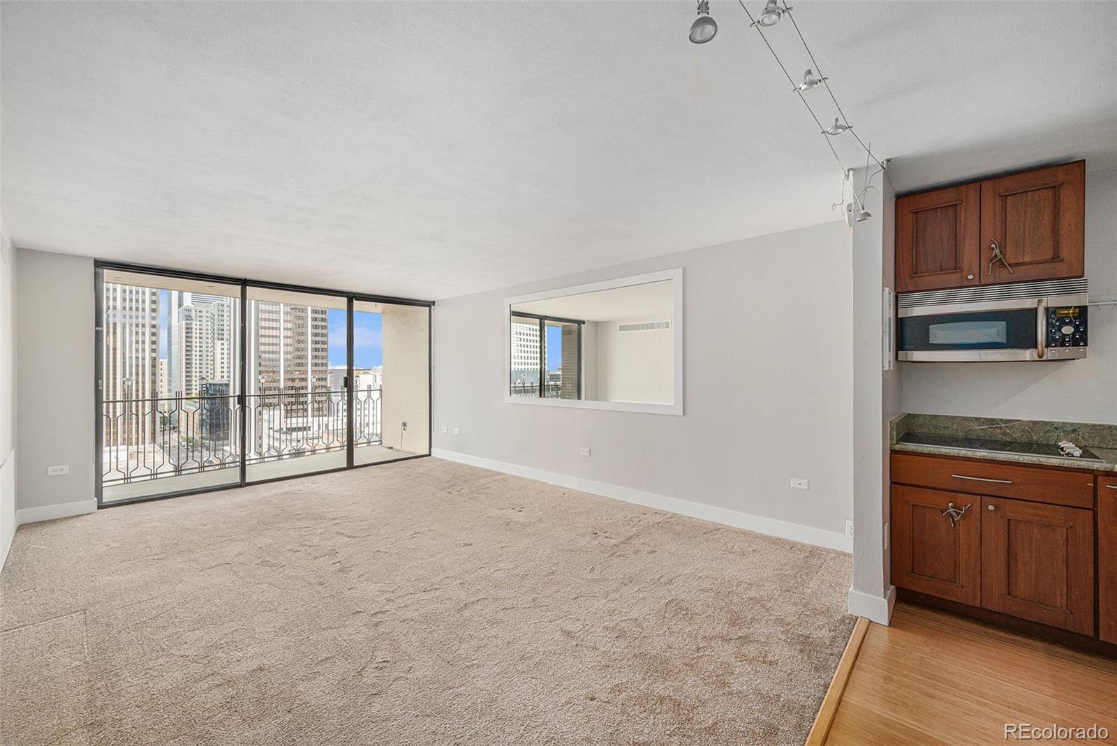 MLS Image #3 for 1020  15th street,denver, Colorado