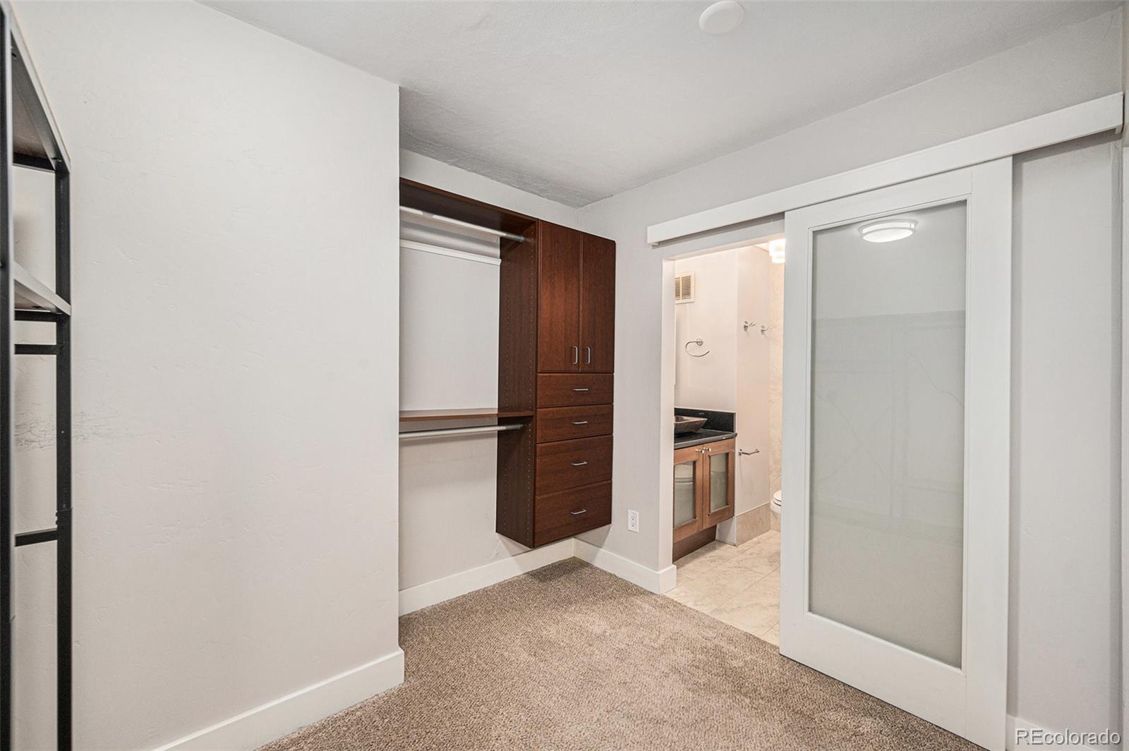 MLS Image #6 for 1020  15th street,denver, Colorado