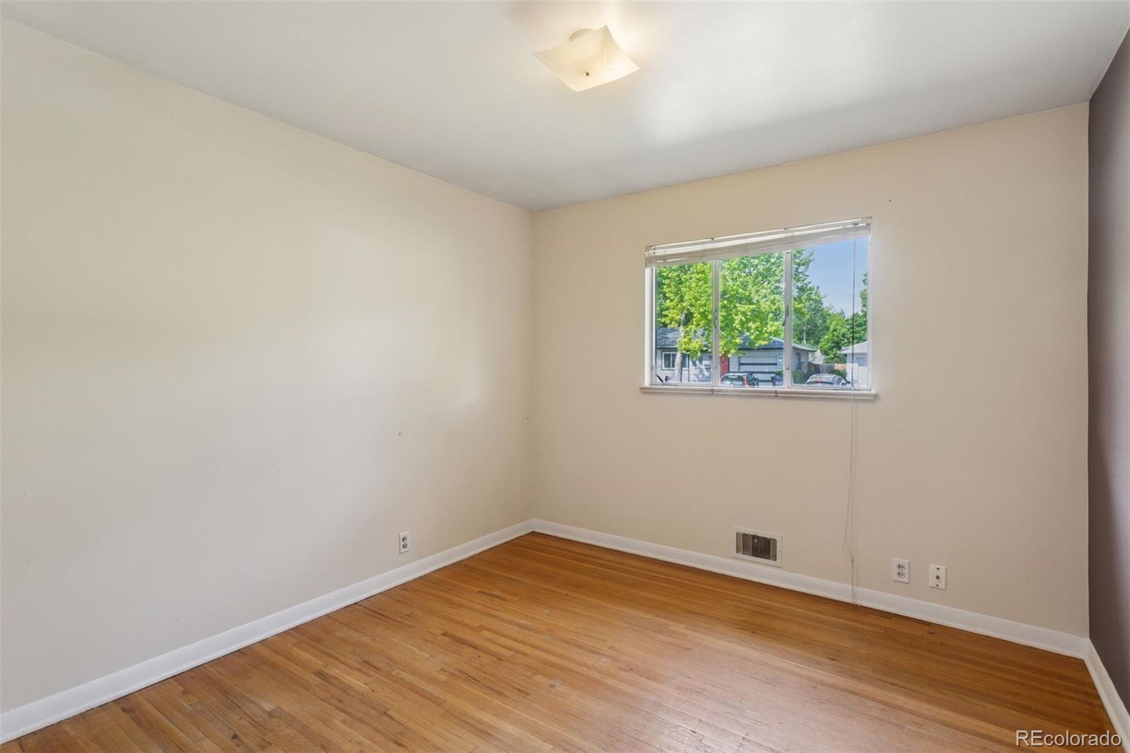 MLS Image #15 for 1742 s forest street,denver, Colorado