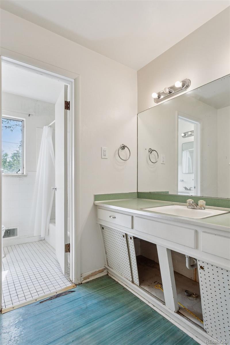 MLS Image #18 for 1742 s forest street,denver, Colorado