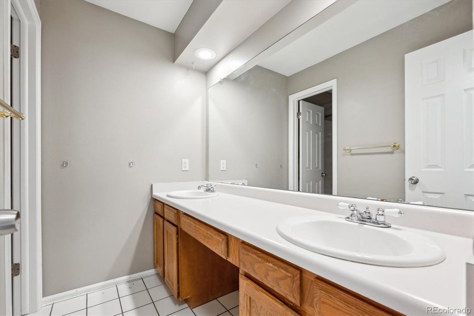 MLS Image #15 for 6545 s balsam court,littleton, Colorado