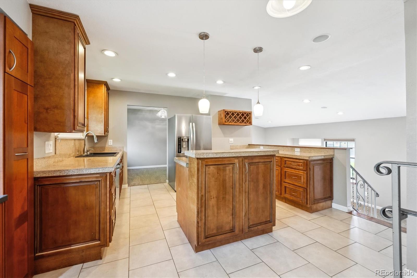 MLS Image #4 for 6545 s balsam court,littleton, Colorado
