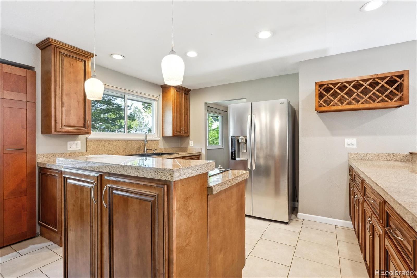 MLS Image #5 for 6545 s balsam court,littleton, Colorado