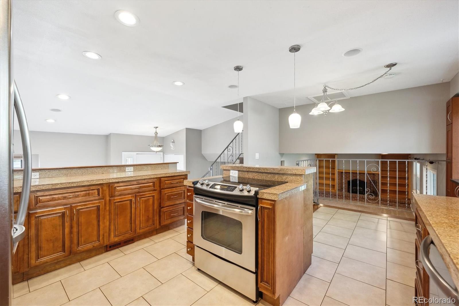 MLS Image #7 for 6545 s balsam court,littleton, Colorado