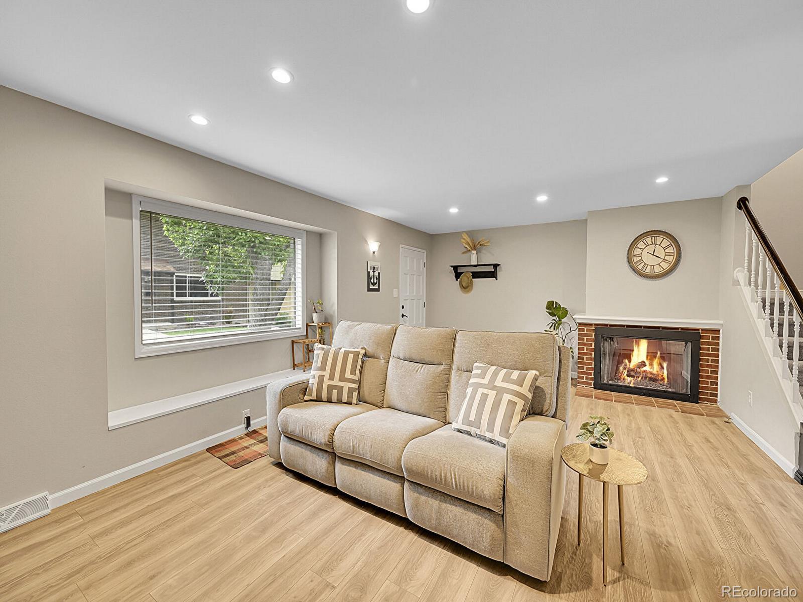 MLS Image #6 for 12664 w virginia avenue,lakewood, Colorado