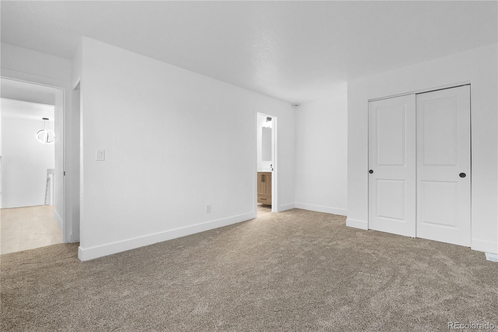 MLS Image #12 for 12635 e pacific circle,aurora, Colorado