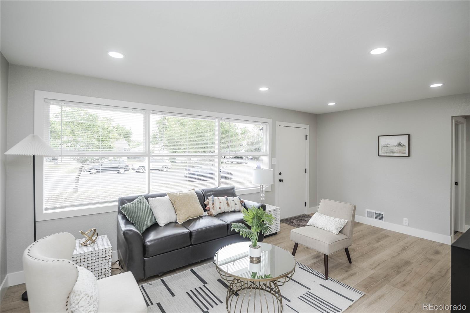 MLS Image #6 for 740  moline street,aurora, Colorado