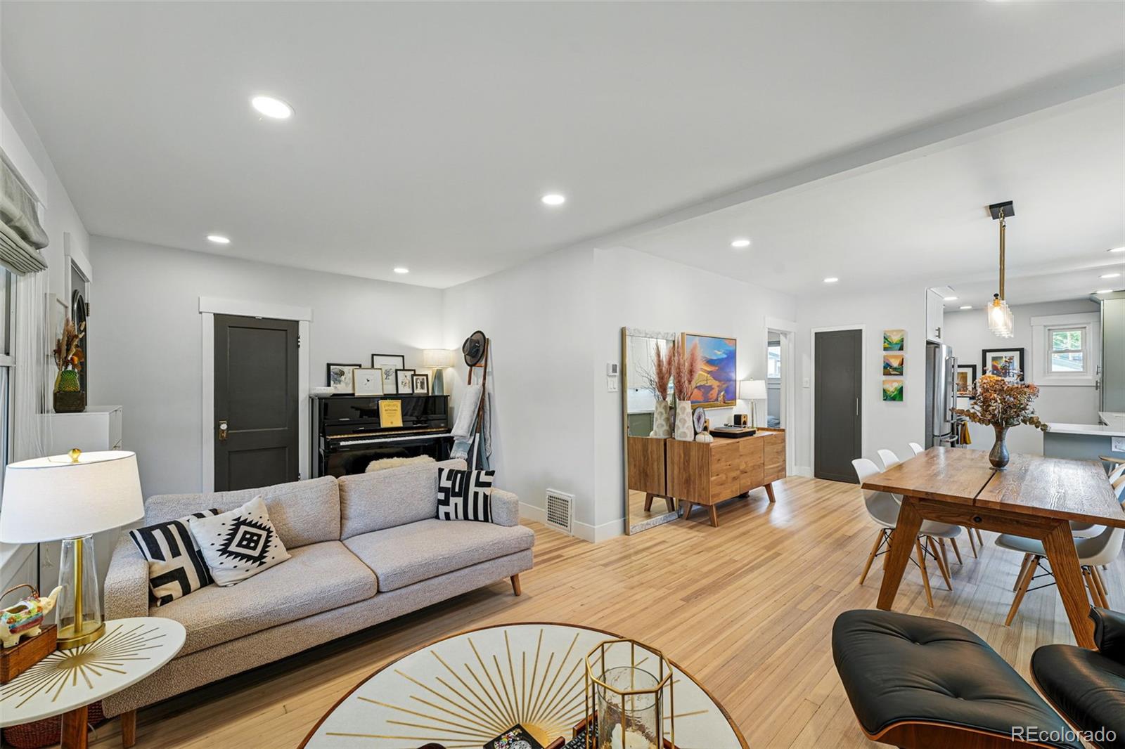 MLS Image #8 for 3437 w 35th avenue,denver, Colorado