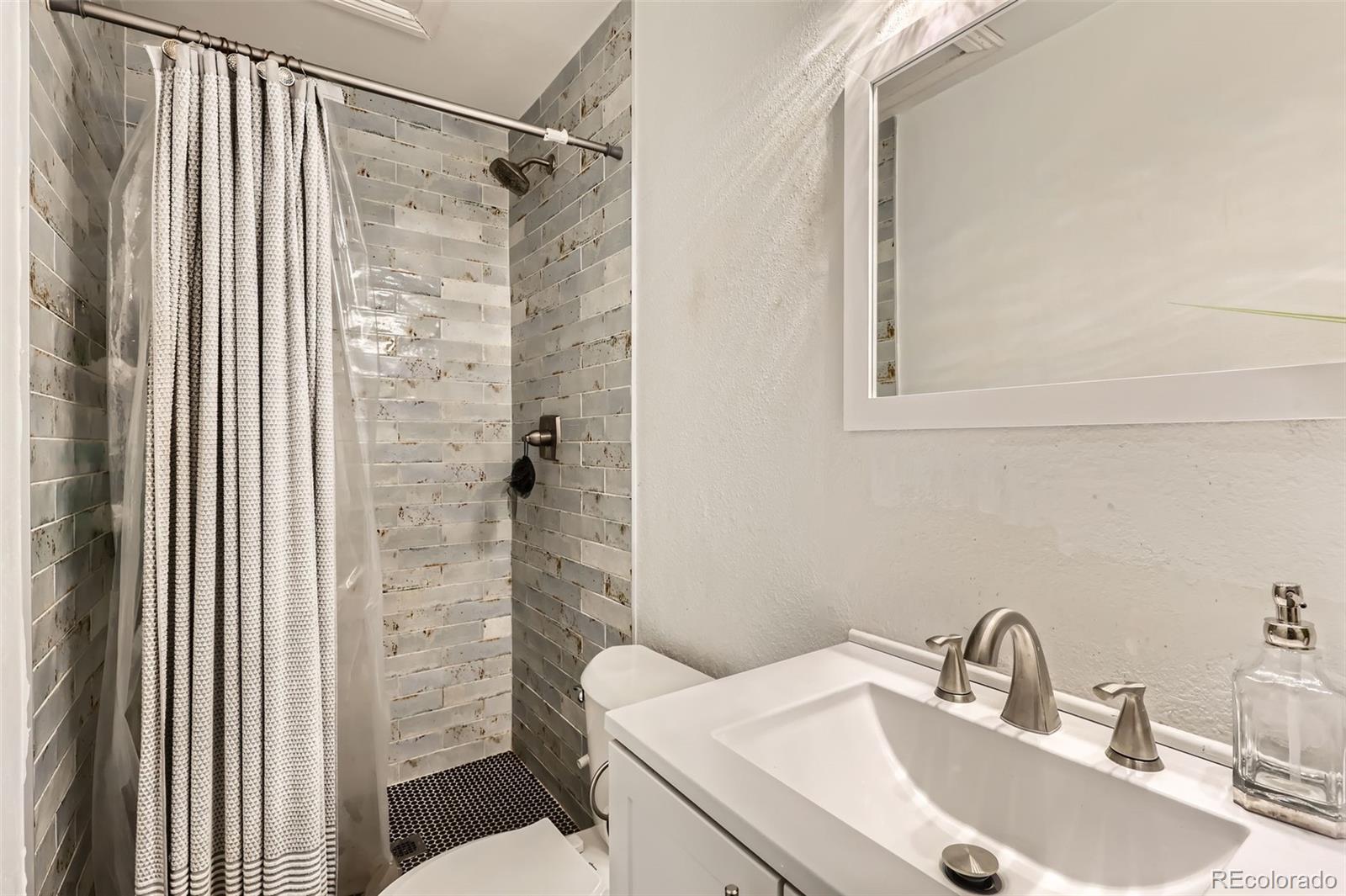 MLS Image #14 for 9221  high street,thornton, Colorado