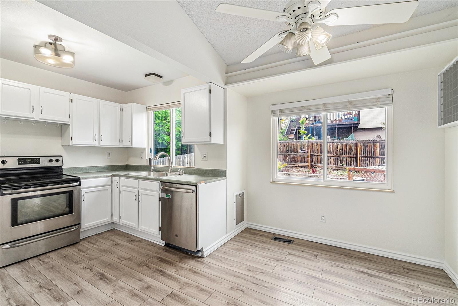 MLS Image #12 for 11407 w 103rd avenue,broomfield, Colorado