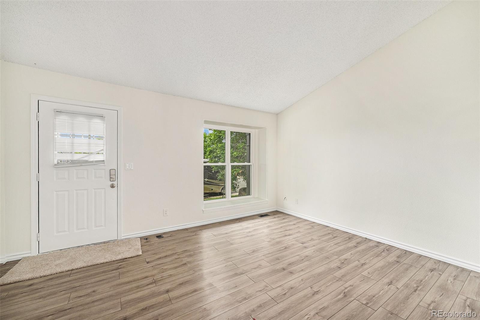 MLS Image #4 for 11407 w 103rd avenue,broomfield, Colorado