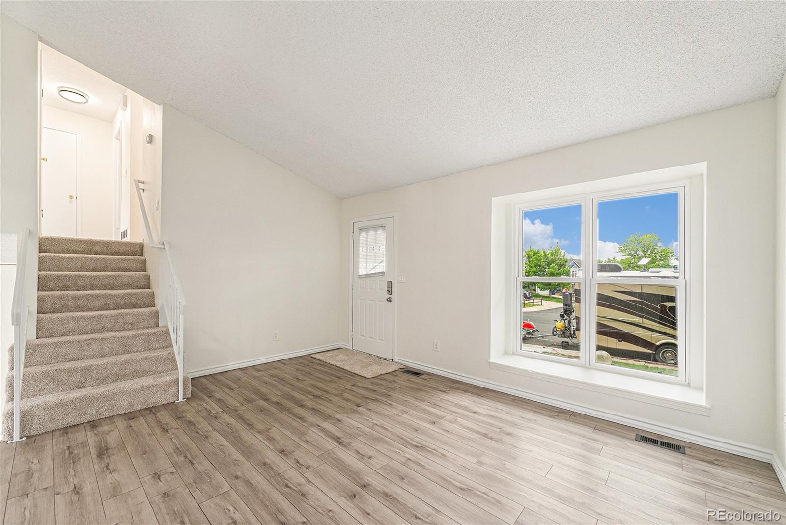 MLS Image #5 for 11407 w 103rd avenue,broomfield, Colorado
