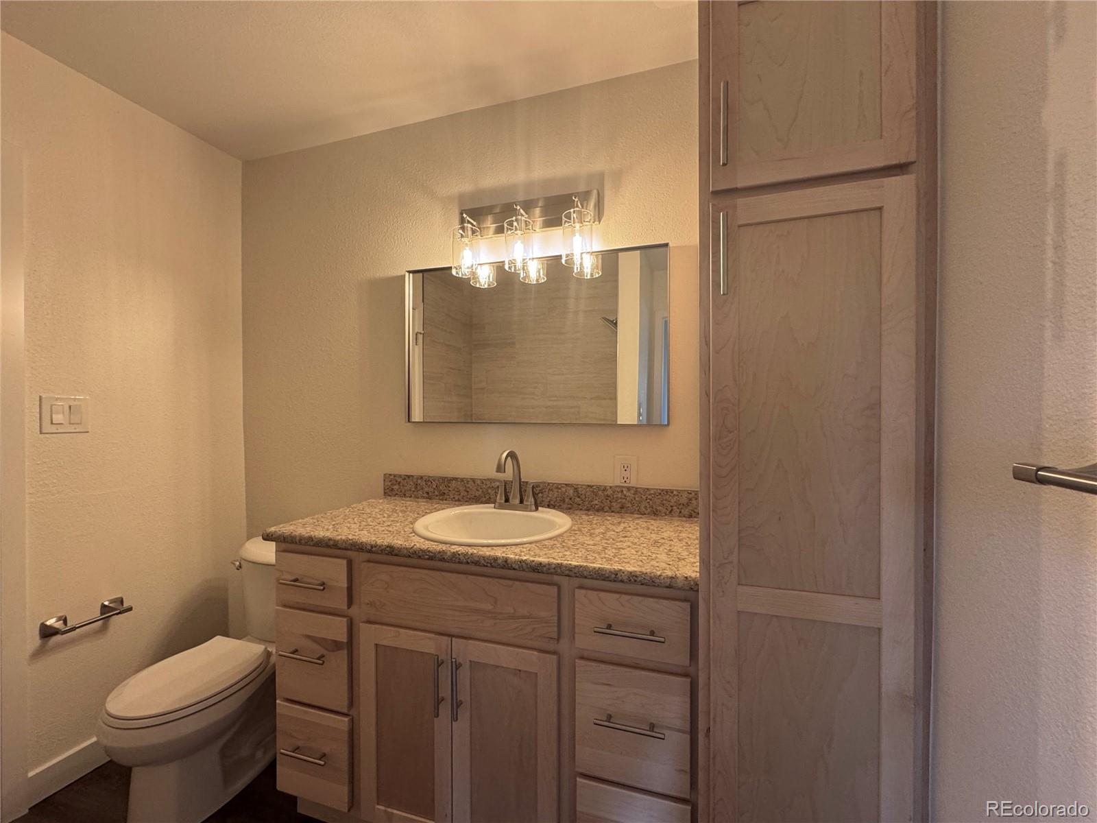 MLS Image #10 for 50 e highline circle,centennial, Colorado