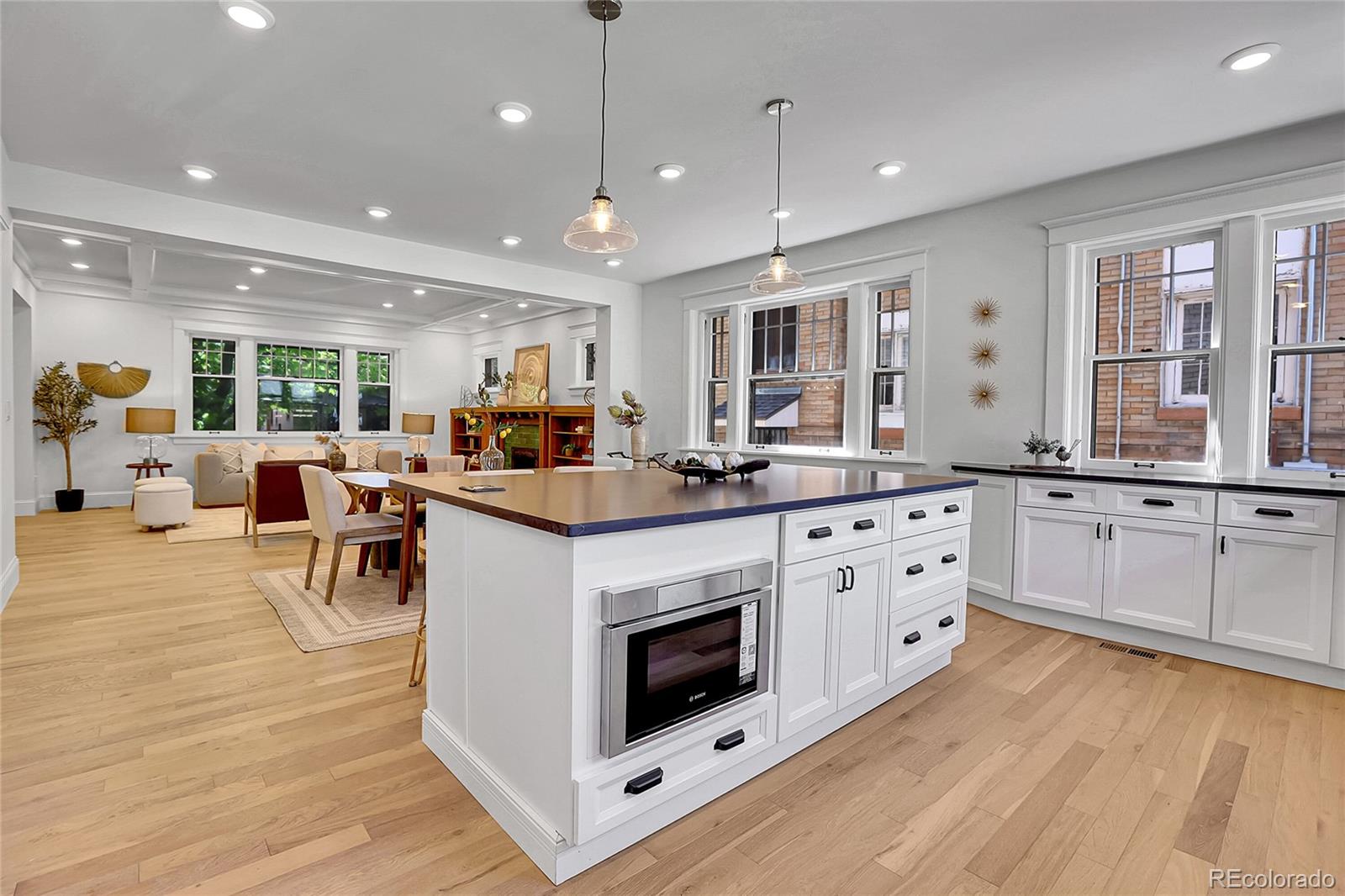 MLS Image #11 for 1343  milwaukee street,denver, Colorado