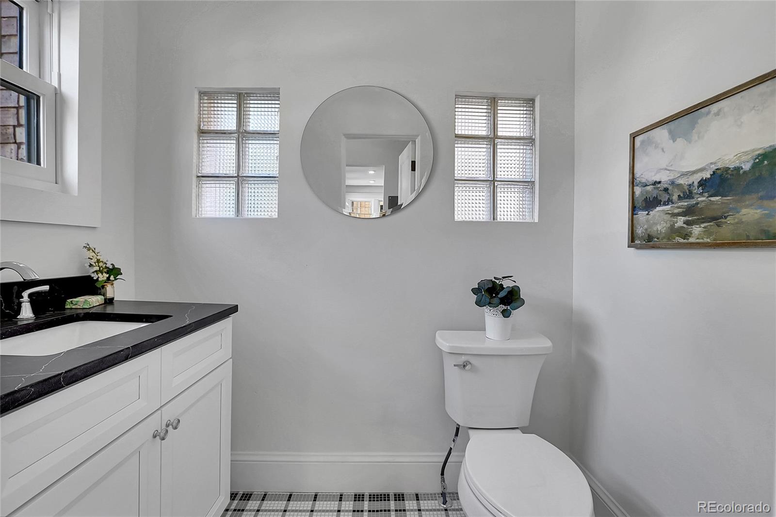 MLS Image #13 for 1343  milwaukee street,denver, Colorado